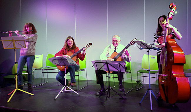 Gilly, Lisa, Derek, Claire at Portsmouth Music Festival