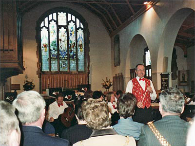 Hampshire Guitar Orchestra at the Church of the Resurrection