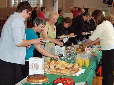 hago and CGO dining in style